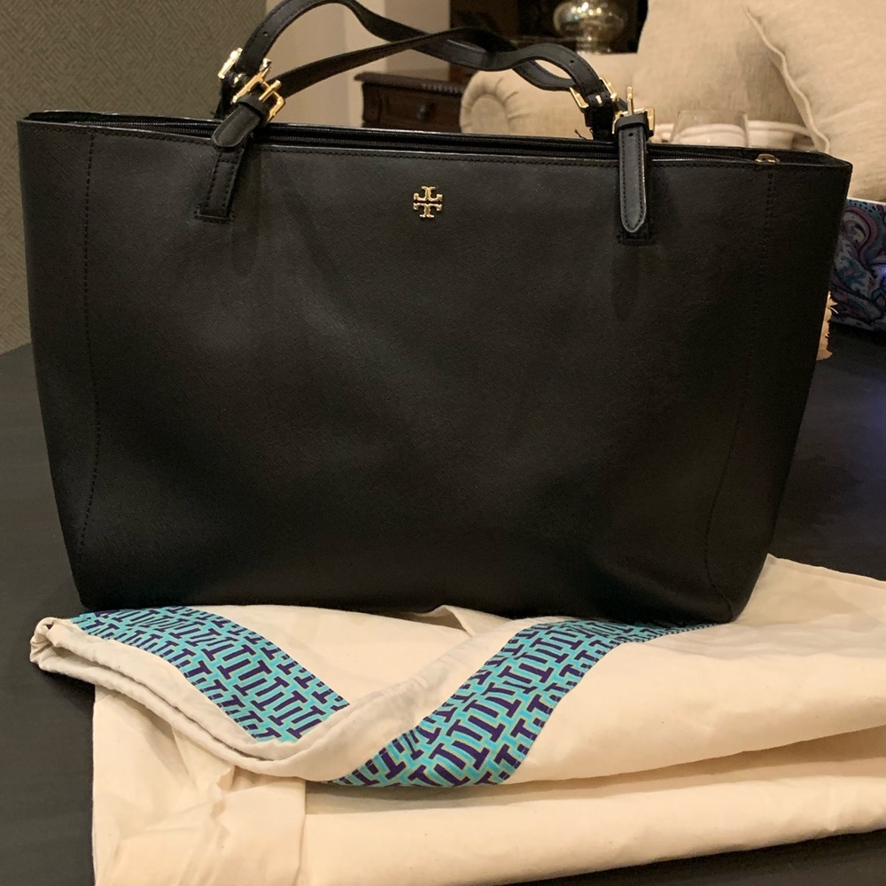 EUC - Large Tory Burch York Tote